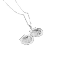 Load image into Gallery viewer, Seashell Locket
