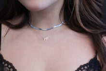 Load image into Gallery viewer, Dainty Bow Necklace
